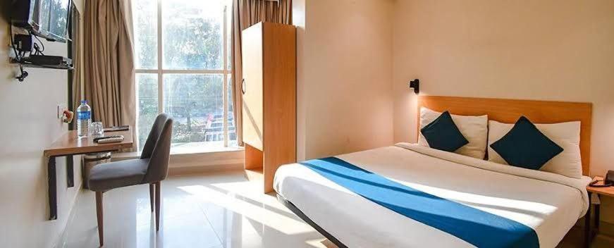 Hotel Mayfair Tower Калькутта Экстерьер фото